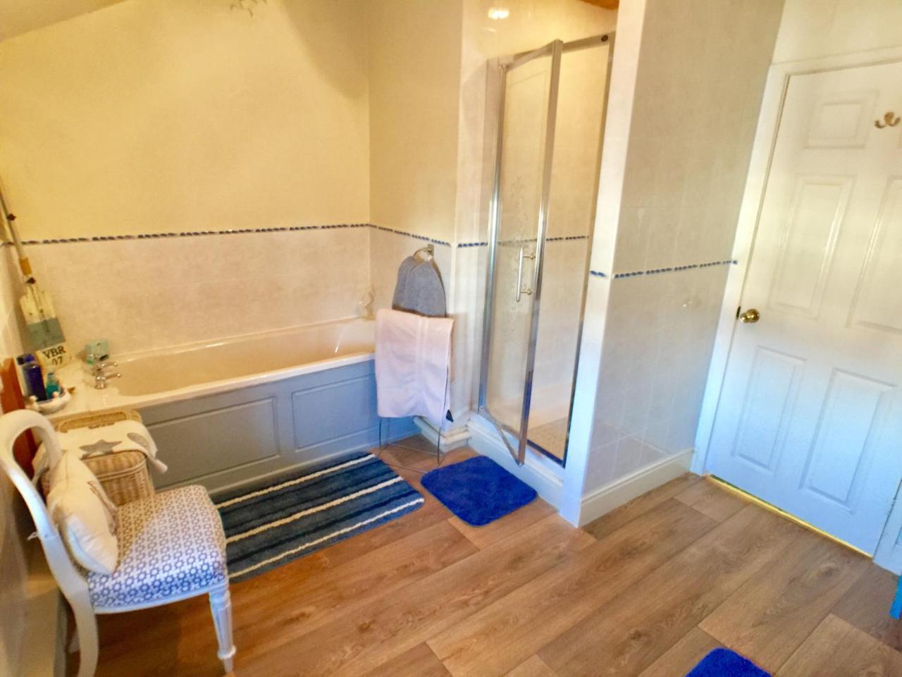 The Suites At Ty Anne Beaumaris Bagian luar foto