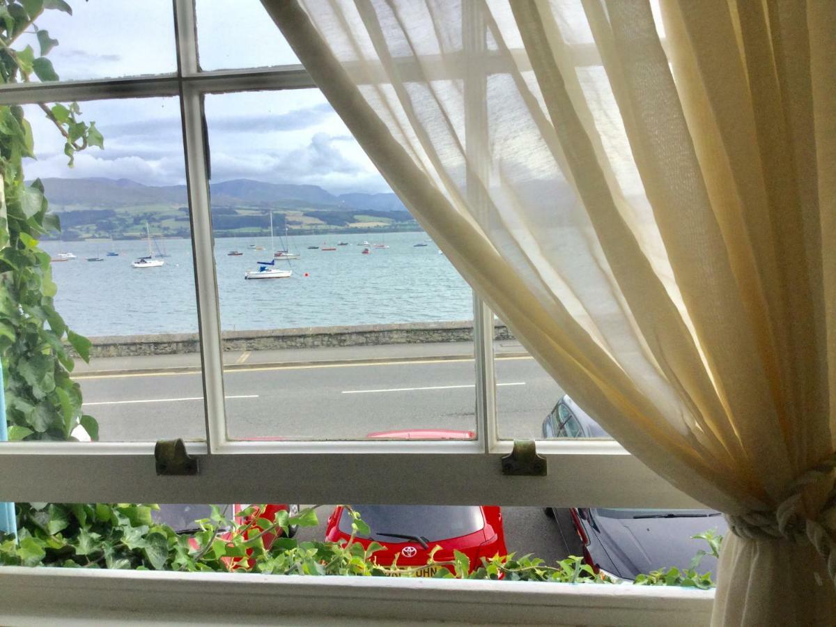 The Suites At Ty Anne Beaumaris Bagian luar foto